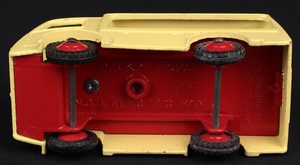 Dinky toys 491 job's dairy ll404 base