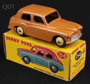 Dinky toys 154 hillman minx saloon ll427 front