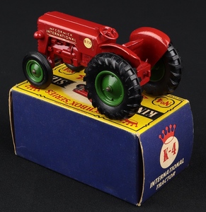 Matchbox king size no.4 international tractor ll463 back
