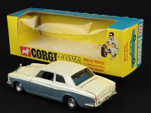 Corgi toys 273 rolls royce silver shadow ll471 back