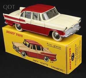 French dinky toys 24k simca vedette chambord ll473 front