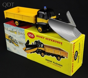 Dinky supertoys 958 snow plough ll481 front