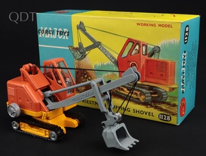 Corgi toys 1128 priestman luffing shovel ll505 front