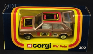 Corgi toys 302 vw polo ll528 front