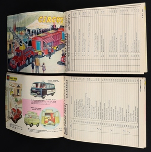 Corgi catalogues ll568 inside