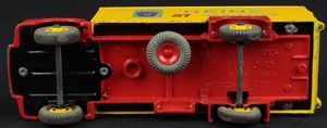 Dinky supertoys 923 big bedford heinz ll617 base