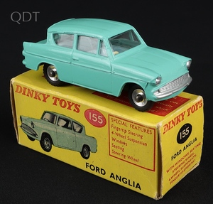 Dinky toys 155 ford anglia ll745 front