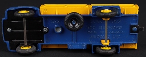 Dinky toys 922 big bedford lorry ll781 base