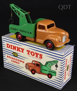 Dinky toys 430 breakdown lorry ll829 front