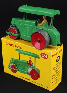 Dinky toys 251 aveling barford diesel roller ll833 back