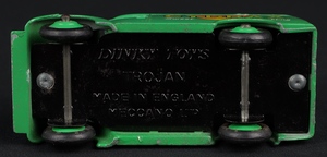 Dinky toys 454 cydrax trojan van ll852 base