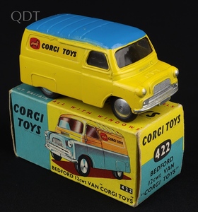 Corgi toys 422 bedford van corgi toys ll853 front