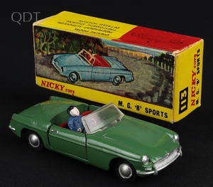 Nicky dinky 113 mgb ll866 front