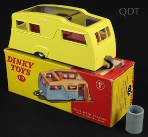 Dinky toys 117 four berth caravan ll874 front