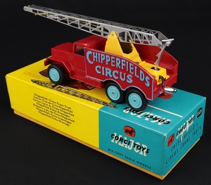 Corgi toys 1120 chipperfields circus crane truck ll881 back