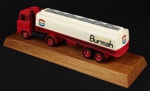 Dinky burmah tanker back ll883