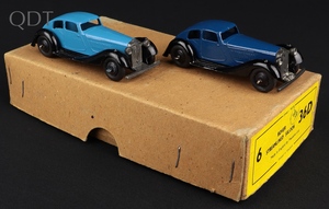Trade box 36d rover streamlined saloon ll895 front
