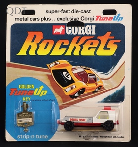 Corgi rockets 920 1  derek fiske stock car ll640 front