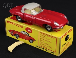 Dinky toys 120 e type jaguar ll908 front