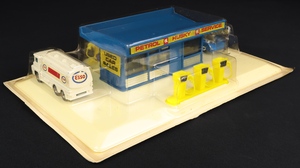 Husky gift set 3006 petrol station ll965 back 1