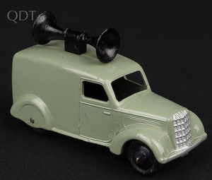 Dinky toys 34c loudspeaker van ll985 front