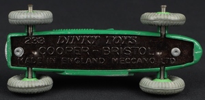 Dinky toys 233 cooper bristol racing car ll996 base