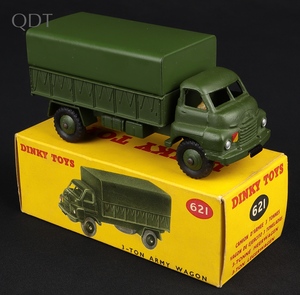 Dinky toys 621 3 ton army wagon mm33 front