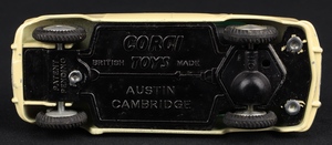 Corgi toys 201m austin cambridge saloon mm35 base