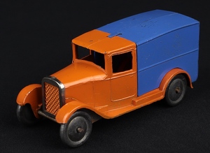 Dinky toys 22d delivery van type 1 mm86 front 1