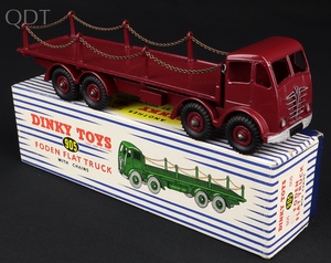 Dinky toys 905 foden flat truck with chains mm93 front