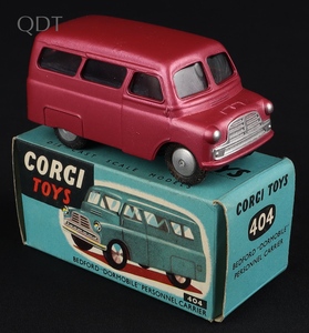 Corgi toys 404 bedford dormobile personnel carrier mm104 front
