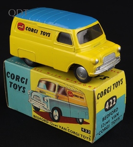 Corgi toys 422 bedford van corgi toys mm106 front