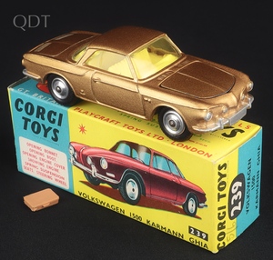 Corgi toys 239 vw karmann ghia mm123 front