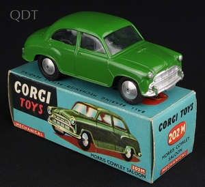Corgi toys 202m morris cowley saloon mm143 front